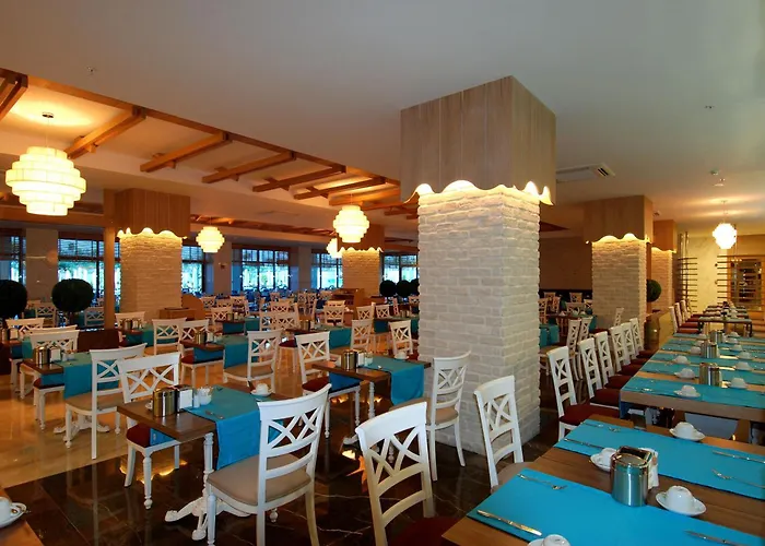 Commodore Elite & (adults Only) فندق 5*