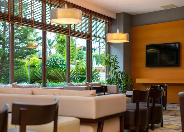 فندق Commodore Elite & (adults Only)