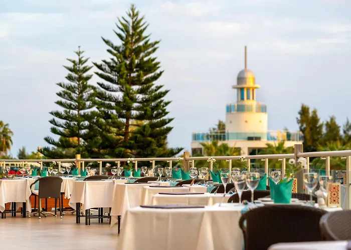 Commodore Elite & (adults Only) فندق سيدي