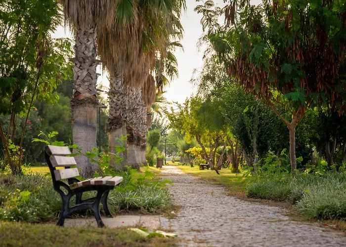 Commodore Elite & (adults Only) فندق 5*