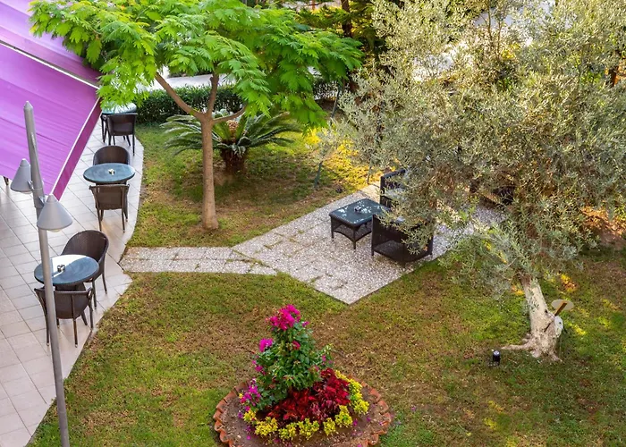 Hotel Commodore Elite & (adults Only) 5*