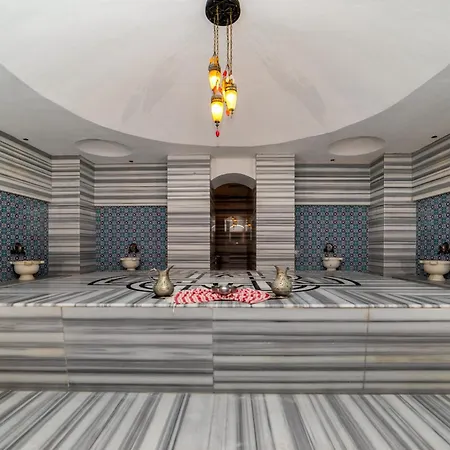 Otel Commodore Elite & (adults Only)