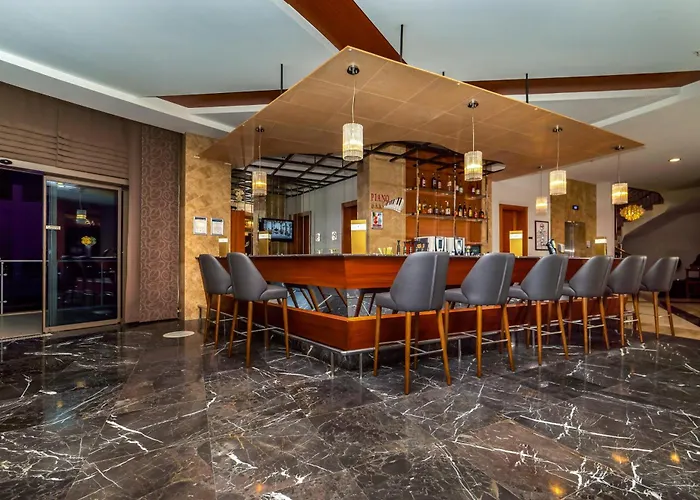 Commodore Elite & (adults Only) 5*